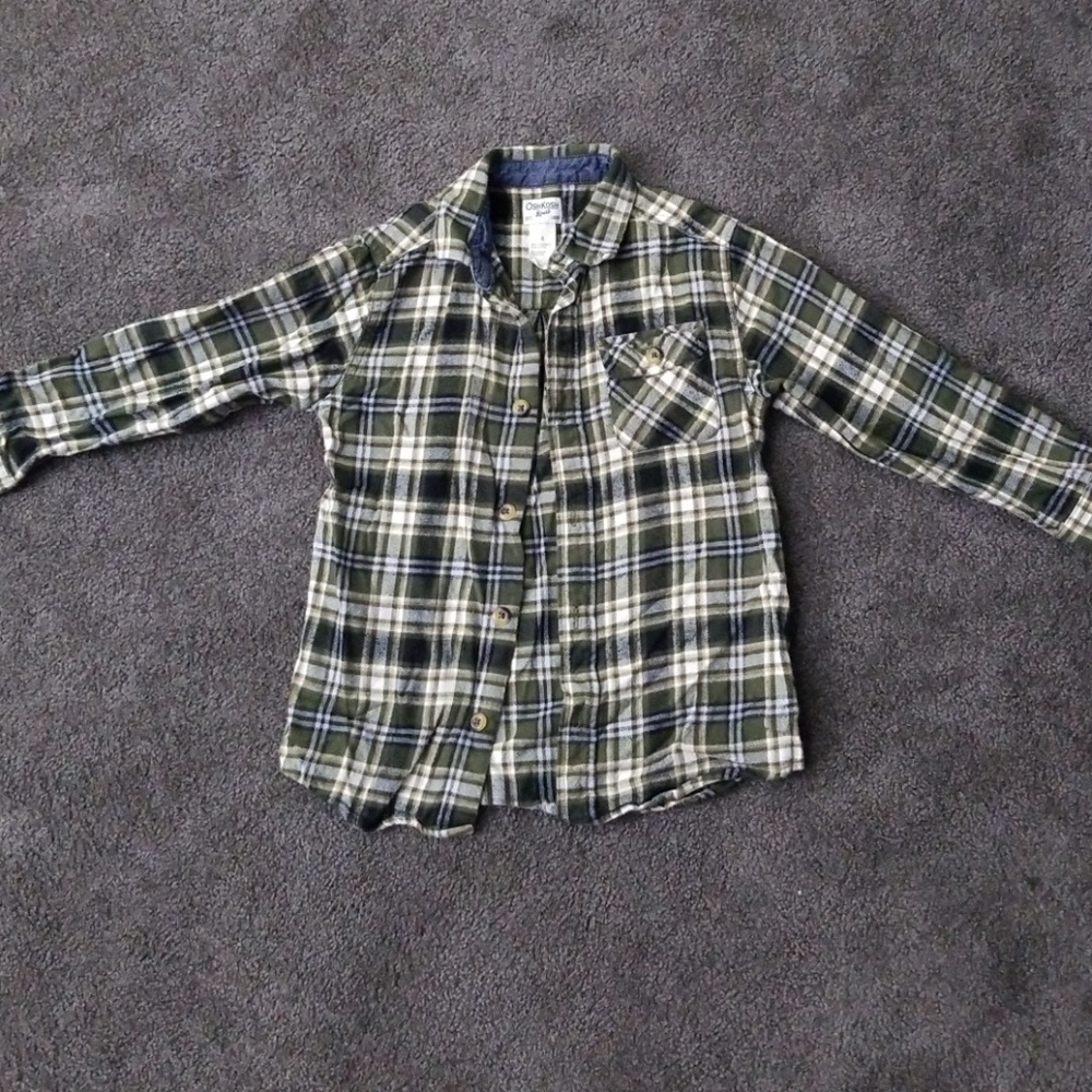 Boys size 6 button down flannel